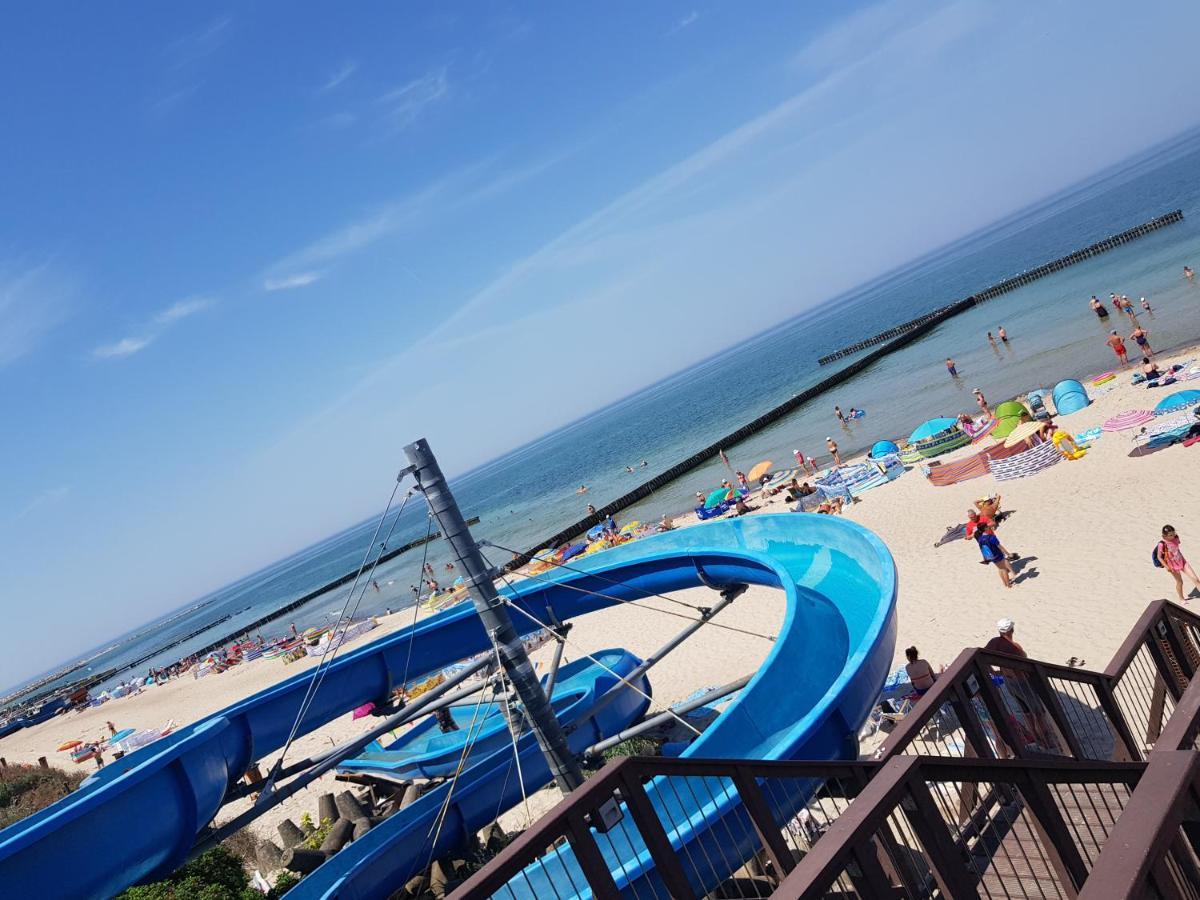Domki Nadmorska Oaza Nad Morzem I Jeziorem Jezierzany Exteriör bild