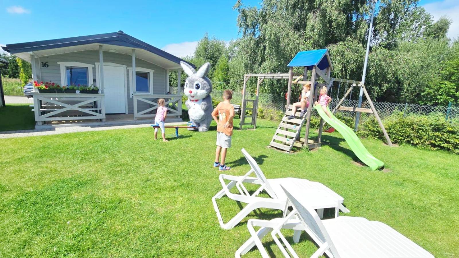 Domki Nadmorska Oaza Nad Morzem I Jeziorem Jezierzany Exteriör bild